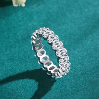 Bagues de luxe légères en zircone cubique Accessoires en argent sterling 925 avec diamants pour femmes Bague de bijouterie fine européenne et américaine