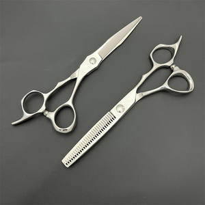 Ciseaux à effiler professionnels 440C de 6 pouces pour salon de coiffure, pour droitiers, en acier inoxydable - Product Image 5