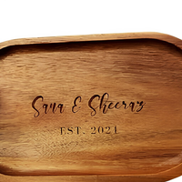 Plateau ovale en bois gravé personnalisé, plateau en bois avec nom personnalisé pour la décoration de table, rangement de bijoux, service de collations, cadeau unique