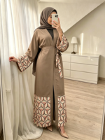 Abaya Kimono Ouverte avec Applique Géométrique Effilochée, Abayas Modestes de Dubaï pour Femmes Musulmanes (1765)
