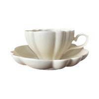 Fabricant d'équipement d'origine Ensemble de tasses et soucoupes en céramique de couleur et de motifs floraux personnalisables pour café et décoration intérieure Vente en gros en vrac