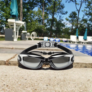 Venta superior Racing Gafas de natación impermeables para adultos con tapón para los oídos - Product Image 1