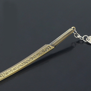 Chaude basse quantité minimale de commande <span class=keywords><strong>Elden</strong></span> anneaux lame prothétique de Malenia 22cm alliage COS accessoires jeu périphériques métal épée porte-clés - Product Image 4