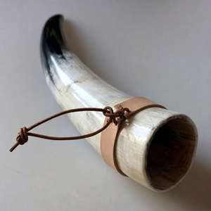 Jarra de Cerveza Viking Horn para Regalos de Cumpleaños, Día del Padre y Regalos Festivos, Personalizada, Promocional - Product Image 1