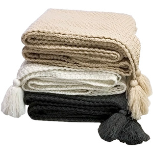 Manta de punto con borlas de lana, diseño casual, estilo nórdico minimalista, para sofá, oficina o siesta, con borlas. - Product Image 5