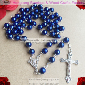 สร้อยลูกประคำไข่มุก ABS 8มม. สร้อยคอลูกประคำพลาสติกราคาถูกพร้อมศูนย์พระแม่มารีย์และไม้กางเขนพระเยซู - Product Image 6