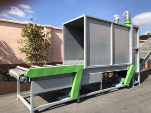 โรงงาน<span class=keywords><strong>เครื่อง</strong></span>รีไซเคิลขวดพลาสติกพร้อมเครื่องลอกฉลากและถังล้างร้อนสำหรับรีไซเคิลขยะพลาสติก ยังไม่มี<span class=keywords><strong>รีวิว</strong></span> - Product Image 5