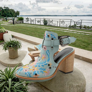 Sandalias de Tacón Alto Retro Vintage para Mujer, Estilo Étnico de Verano, Tacón Grueso, Sandalias Bordadas, Tendencia de Moda Primavera Invierno - Product Image 3