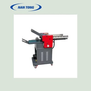Machine à plier le papier Nantong 4+2 stations A3 A4, équipement de post-presse automatique - Product Image 2