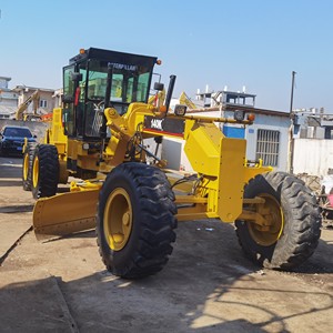 รถเกรดเดอร์ 4WD CAT 140K พร้อมริปเปอร์หลัง รถขูดงานหนัก เครื่องจักรปรับระดับพื้นที่เหมือง สำหรับการค้าต่างประเทศ - Product Image 1