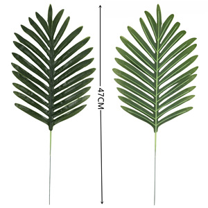 Feuilles de palmier artificielles Guanyi 47 cm en plastique et soie pour la décoration de mariage et de la maison - Product Image 1