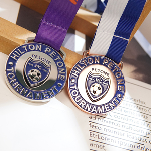 เหรียญรางวัลฟุตบอล LGC OEM แบบกำหนดเองสำหรับการแข่งขัน Hilton Petone รูปทรง 3 มิติ ทำจากทองแดง/เงิน สำหรับงานกีฬา - Product Image 3