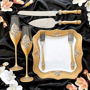 Ensemble de verres à vin en cristal personnalisables ODM/OEM, créatifs pour mariage, avec flûtes à <span class=keywords><strong>champagne</strong></span> et couteau à gâteau/spatule pour occasions spéciales - Product Image 4
