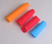 Gadget de cuisine domestique petit éplucheur en Silicone rond et manuel pour éplucher l'ail