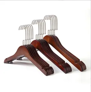 Wholesale Cheap Promotion Black Anti Slip Hotel Wooden Coat Suit Hanger