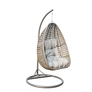Fauteuil suspendu de jardin en rotin de haute qualité au design moderne pour les loisirs en plein air, idéal pour les hôtels, les salons, les villas et les balcons. - Product Image 2