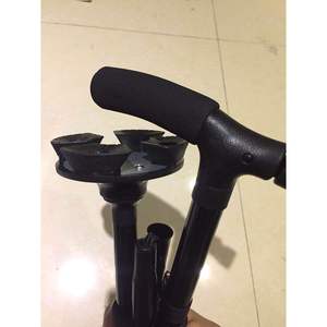 Bastón Mágico de Aleación de Aluminio Plegable con Luces LED y Altura Ajustable para Personas Mayores, Soporte para Caminar - Product Image 4