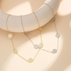 Kalung Rantai Bunga Berongga Berlapis Rhodium Perak <span class=keywords><strong>Sterling</strong></span> 925 Model Empat Daun Semanggi, Trendi untuk Hadiah Ulang Tahun, Pernikahan, dan Pertunangan - Product Image 2