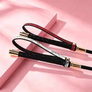 Juguetes Sexuales, Látigo con Estampado de Serpiente, Cuero Negro, Accesorio para Juegos de Rol SM, Dominación Apasionada, Juguete para Adultos - Product Image 3