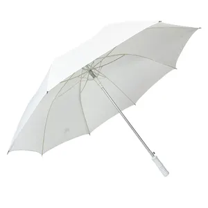 Ovidaフリーデザイン30インチピュアホワイトメタルシャフトグラスファイバーリブ防風ゴルフ傘はカスタムプリントを受け入れます