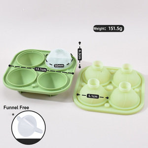 Bac à glaçons en silicone souple à 4 cavités, réutilisable, sans BPA et compatible congélateur, pour la fabrication de glaces, avec couvercle durable et outils – Vente en gros - Product Image 3