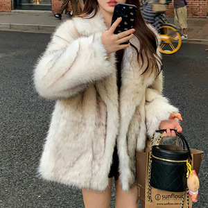 Cappotti in Ecopelliccia da <span class=keywords><strong>Donna</strong></span> per <span class=keywords><strong>Primavera</strong></span>, Autunno e Inverno, Giacca di Lusso in Finta Pelliccia Marrone, Soffice <span class=keywords><strong>Soprabito</strong></span> - Product Image 6