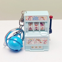 Mini machine de loterie de dessin animé créatif porte-clés mignon modèle de jouet en plastique PVC de simulation pour pendentif de sac à dos