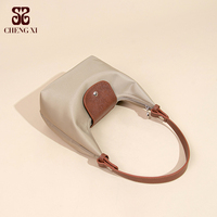 Sac à main polyvalent pour femme, sac tressé 2025, sac fourre-tout en nylon imperméable avec deux bretelles amovibles, sac bouffant tendance