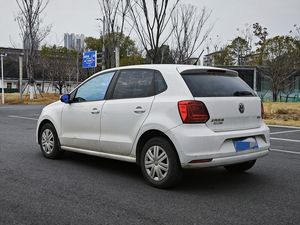 Volkswagen <span class=keywords><strong>Polo</strong></span> 2016 1.4L Auto Trendline, Calidad Alemana, <span class=keywords><strong>Hatchback</strong></span> Eficiente y Confiable, Auto Perfecto para la Ciudad - Product Image 3