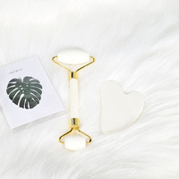 Rouleau de jade blanc naturel et ensemble Gua Sha, outil de massage facial à double tête, planche de raclage en forme de cœur pour le soin de la peau du visage
