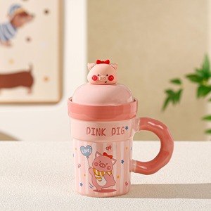 ชุดแก้วเซรามิคลายการ์ตูนน้องหมาและน้องหมูสีชมพูน่ารัก ขนาด 550 มล. พร้อมฝาปิด สำหรับใช้ในบ้าน - Product Image 2