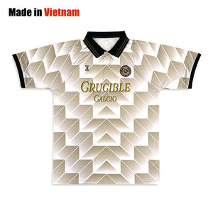 เสื้อฟุตบอลพิมพ์ลายด้วยการพิมพ์ซับลิเมชันเสื้อเจอร์ซีย์ดีไซน์แนวสตรีทย้อนยุคโลโก้ตามสั่ง - Product Image 1