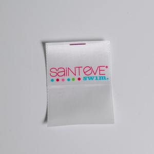 Étiquettes à repasser sur satin Étiquettes de vêtements imprimées Informations sur le lavage personnalisé - Product Image 4