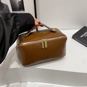 Tùy Chỉnh Công Suất Lớn PU Da Trang Điểm Bàn Chải Túi Đa Chức Năng Di Động Cho Vệ Sinh Cá Nhân Thực Tế Thương Hiệu Bán Buôn Mỹ Phẩm Trường Hợp - Product Image 4