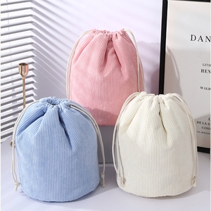 <strong>Makeup</strong> <strong>Bag</strong> Floral Quilted Cylindrical <strong>Drawstring</strong> Thick <strong>Makeup</strong> Storage Pouch Cartoon Printed Travel Skincare Storage Basket <strong>Bag</strong> - Product Image 6