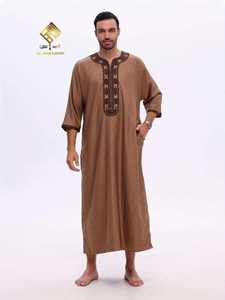 Nouvelle Robe Arabe Haut de Gamme pour Homme 2025 : Matière Douce Anti-Boulochage, Manches Trois-Quarts, Longue et Élégante - Product Image 3