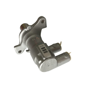Brake Master Cylinder Pump LR033338 LR048138 For Land Rover <b>Range</b> Rover Sport New Replacement Part - Product Image 3