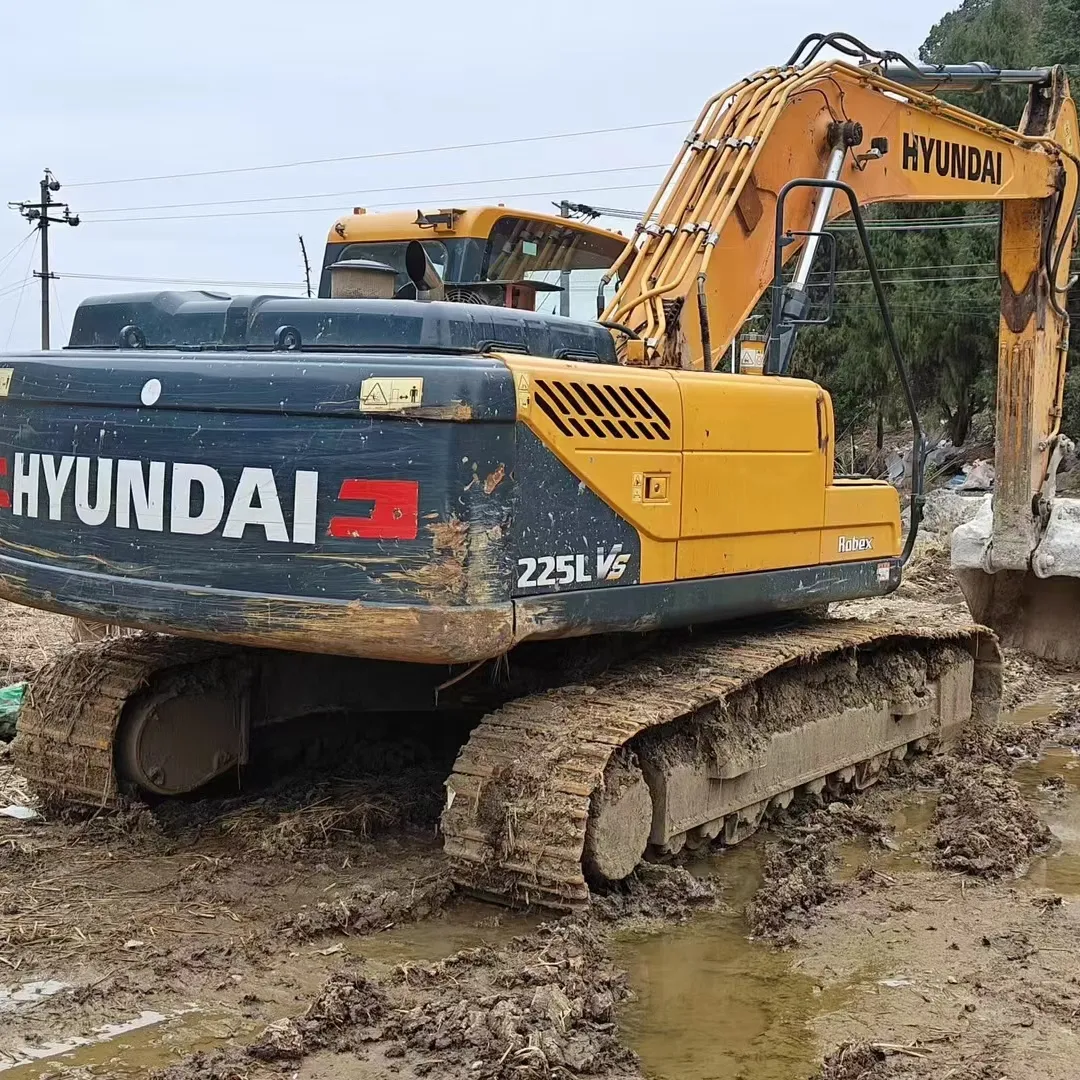 멀티 핫 세일 원래 사용 된 HYUNDAI 225lc-9T 유압 크롤러 굴삭기