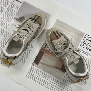 <span class=keywords><strong>Scarpe</strong></span> <span class=keywords><strong>da</strong></span> <span class=keywords><strong>Ginnastica</strong></span> di <span class=keywords><strong>Alta</strong></span> Qualità all'Ingrosso per Uomo o Donna, <span class=keywords><strong>Scarpe</strong></span> <span class=keywords><strong>da</strong></span> Passeggio per Autunno e Primavera, <span class=keywords><strong>Suola</strong></span> in Gomma di Design - Product Image 3