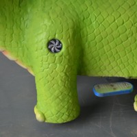 Cetnology Équipement d'attraction pour parc d'aventure intérieur/extérieur pour enfants, animatronique en acier grandeur nature à monnayeur, thème dessin animé