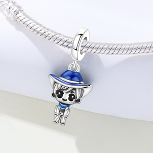 Colgante decorativo de vaquero del oeste de resina epoxi, diseño original, accesorio para mujer, moderno y versátil - Product Image 2