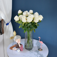 Künstliche Rosenblüten Langstielige Seidenrosen für DIY Hochzeitssträuße, Tischdekoration und Heimdekoration