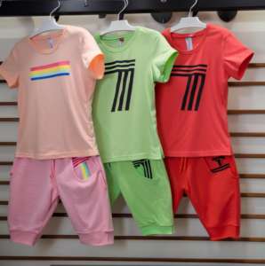 Ensembles de Vêtements Mixtes en Coton de Haute Qualité pour Enfants de 0 à 12 Ans - Robes, Hauts et Bas Assortis à la Mode - Vente en Gros - Product Image 5