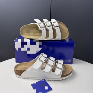 Sandales en liège unisexe à trois brides, orthopédiques, semelle souple en EVA, boucles réglables, pour l'été et la plage, pour hommes et femmes - Product Image 1