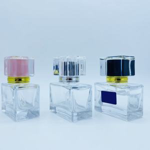 Botella de Perfume de Vidrio Transparente de 30 ml con Tapa de Plástico para Creaciones de Fragancias DIY en el Cuidado Personal, Frascos de Perfume DIY - Product Image 2