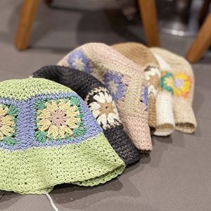 Wholesale Handmade Floral Fisherman's <b>Hat</b> <b>Straw</b> <b>Hat</b> Women Summer Outing Shade Crochet <b>Straw</b> Bucket <b>Hats</b> - Product Image 3