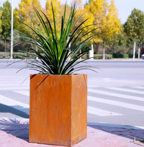 Jardinières extérieures en acier Corten de <span class=keywords><strong>haute</strong></span> qualité Grand pot de fleur Culomn pour arbres Vente sur <span class=keywords><strong>jardinière</strong></span> en acier de <span class=keywords><strong>haute</strong></span> qualité - Product Image 4