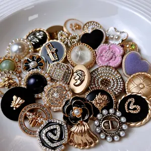 LS462 Wholesale clothing accessories alloy button with rhinestones womens coat sweater decorative button