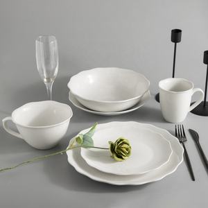 Großhandel Bestseller Porzellan Moderner Stil Weiße Keramik Essteller Geschirr Großhandel Hotel Geschirrset Küchenset - Product Image 3
