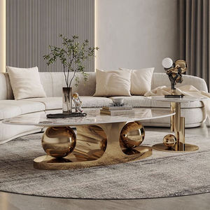 Table basse ovale moderne en marbre blanc avec structure en acier, écologique et durable, pour salon, grande table dorée - Product Image 1